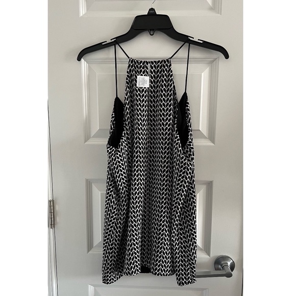 Express Tank - Picture 2 of 3